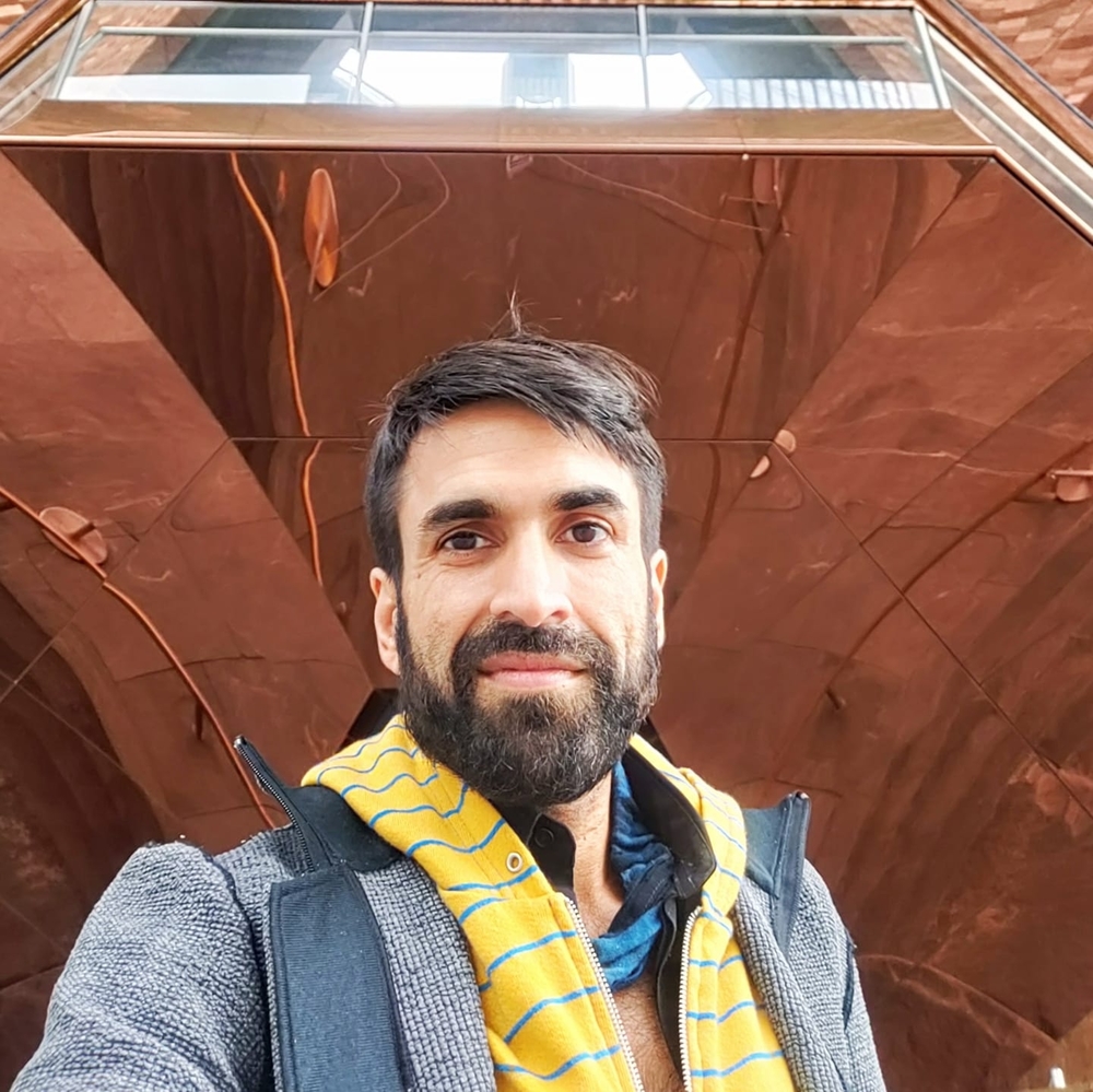 Meet your Posher, Omar